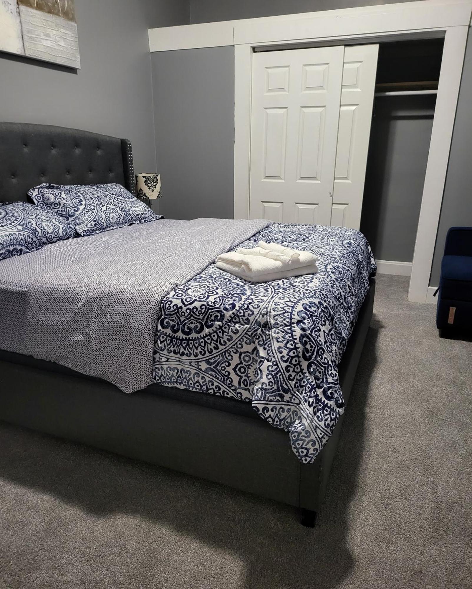 1 Bedroom In Columbus Osu District, Free Parking, Kitchen, Washer And Dryer, Central Location, Downtown, Hospital, Expocenter, Osu Stadium Ngoại thất bức ảnh